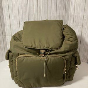 NWT Tommy Bahama Puffer Style Backpack